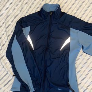 Women’s vintage Nike windbreaker